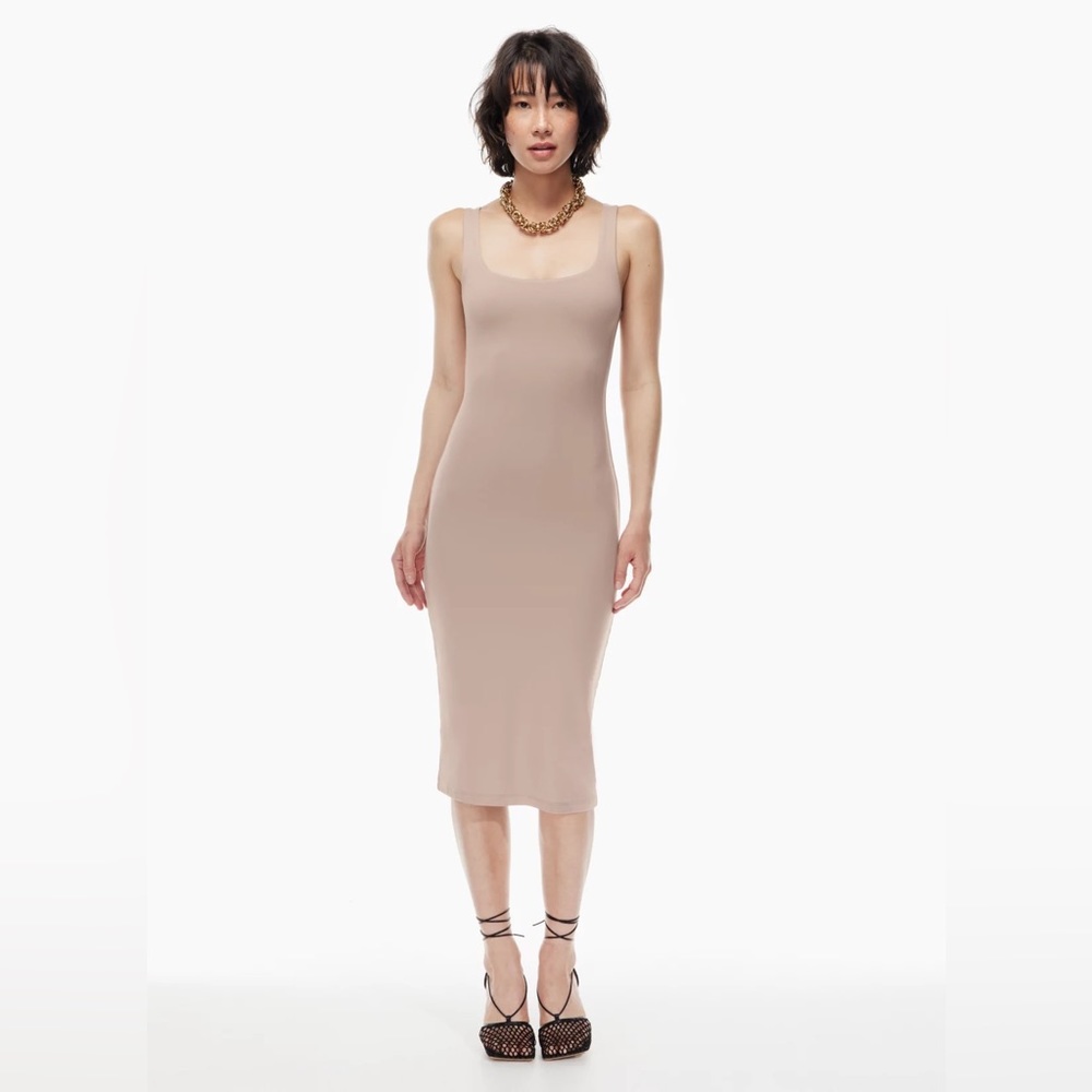 Aritzia Babaton Contour Squareneck Midi Dress